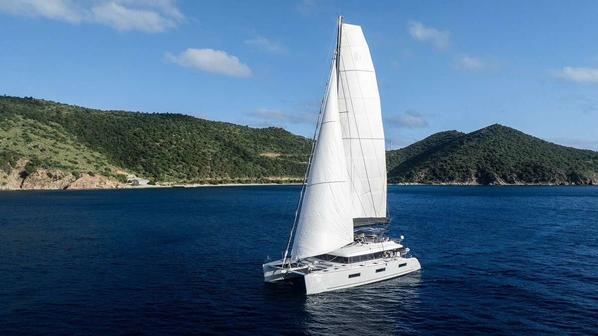 yacht-512352