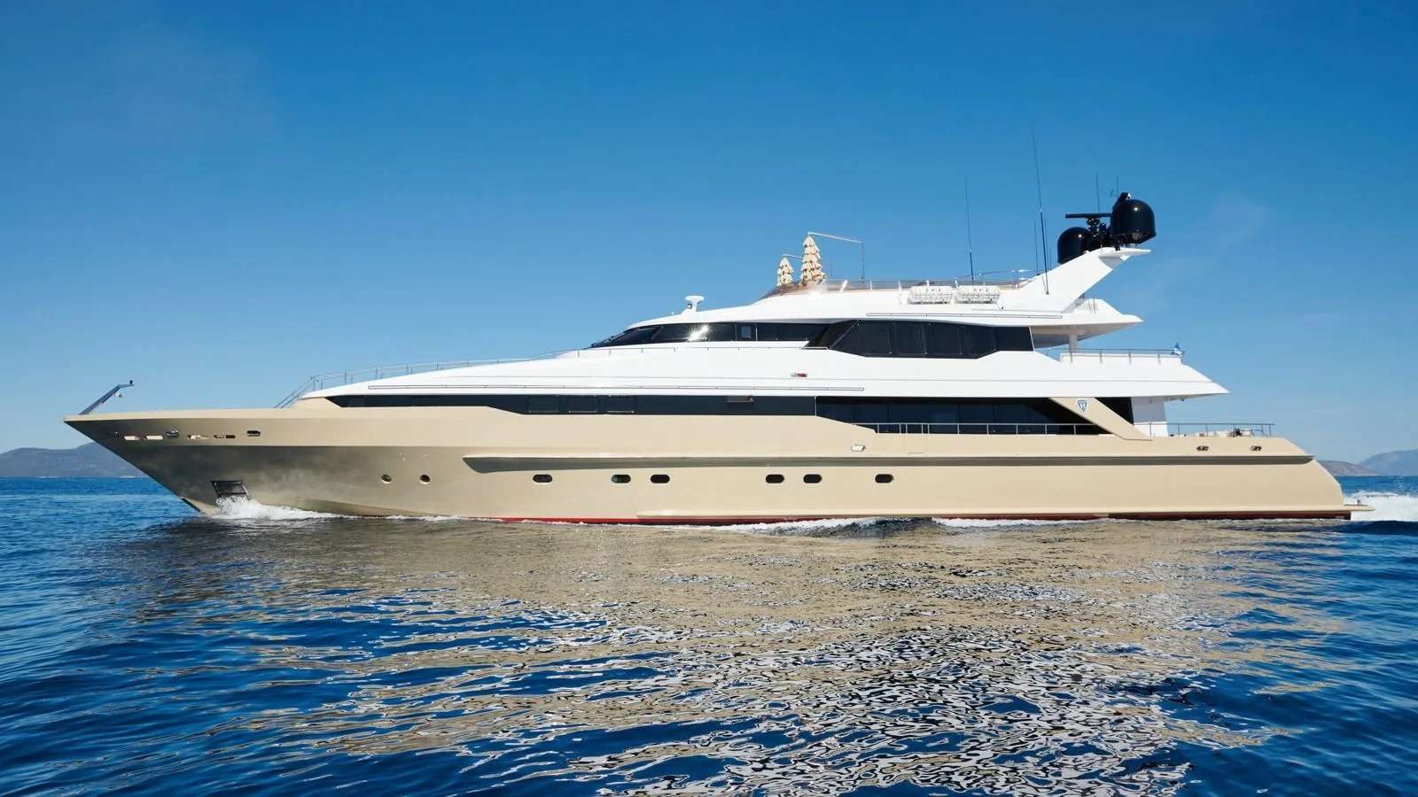 yacht-460020