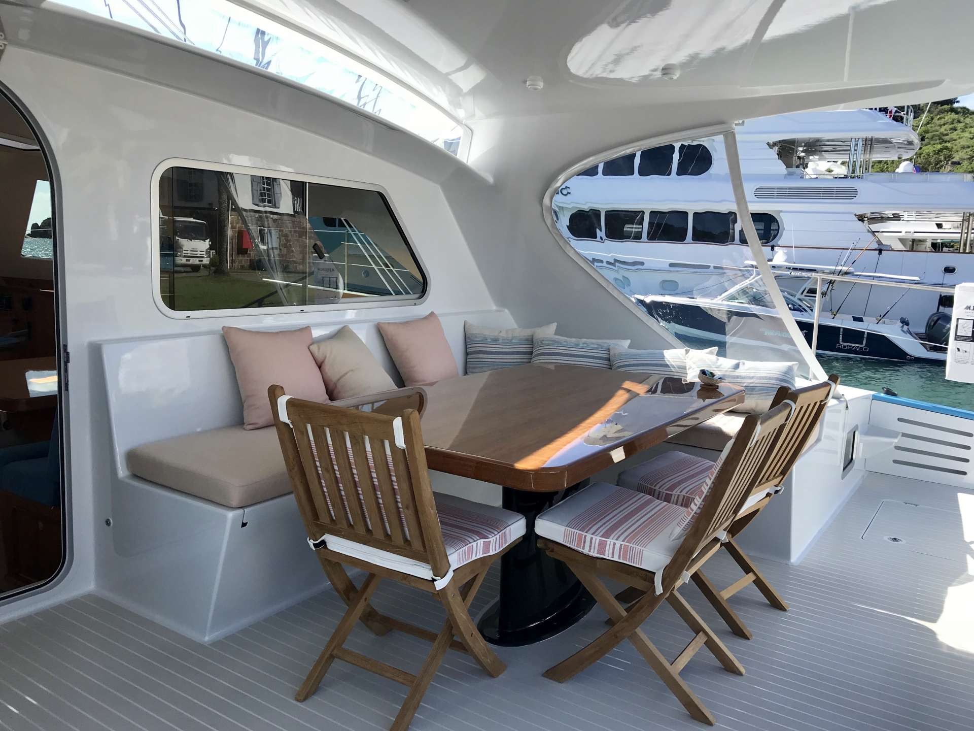 yacht-70598