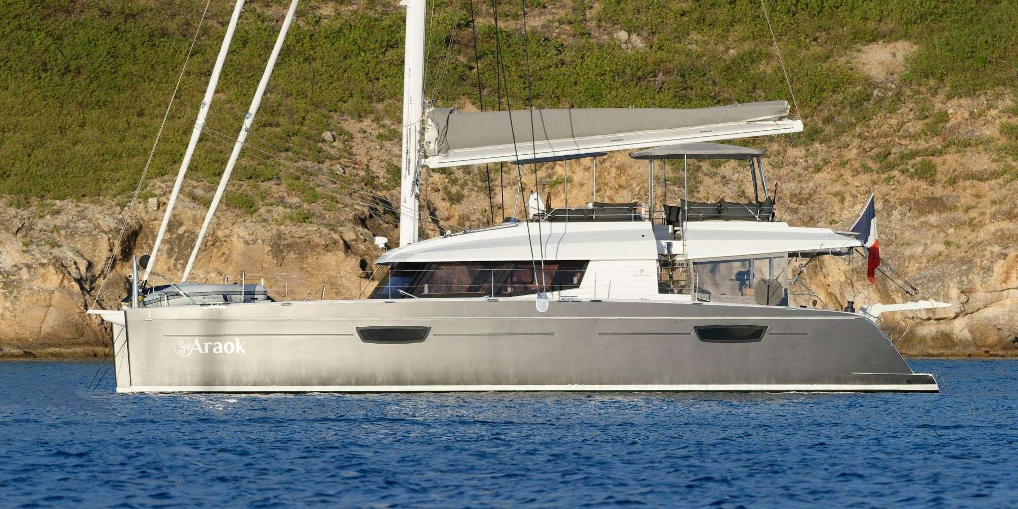 yacht-503593