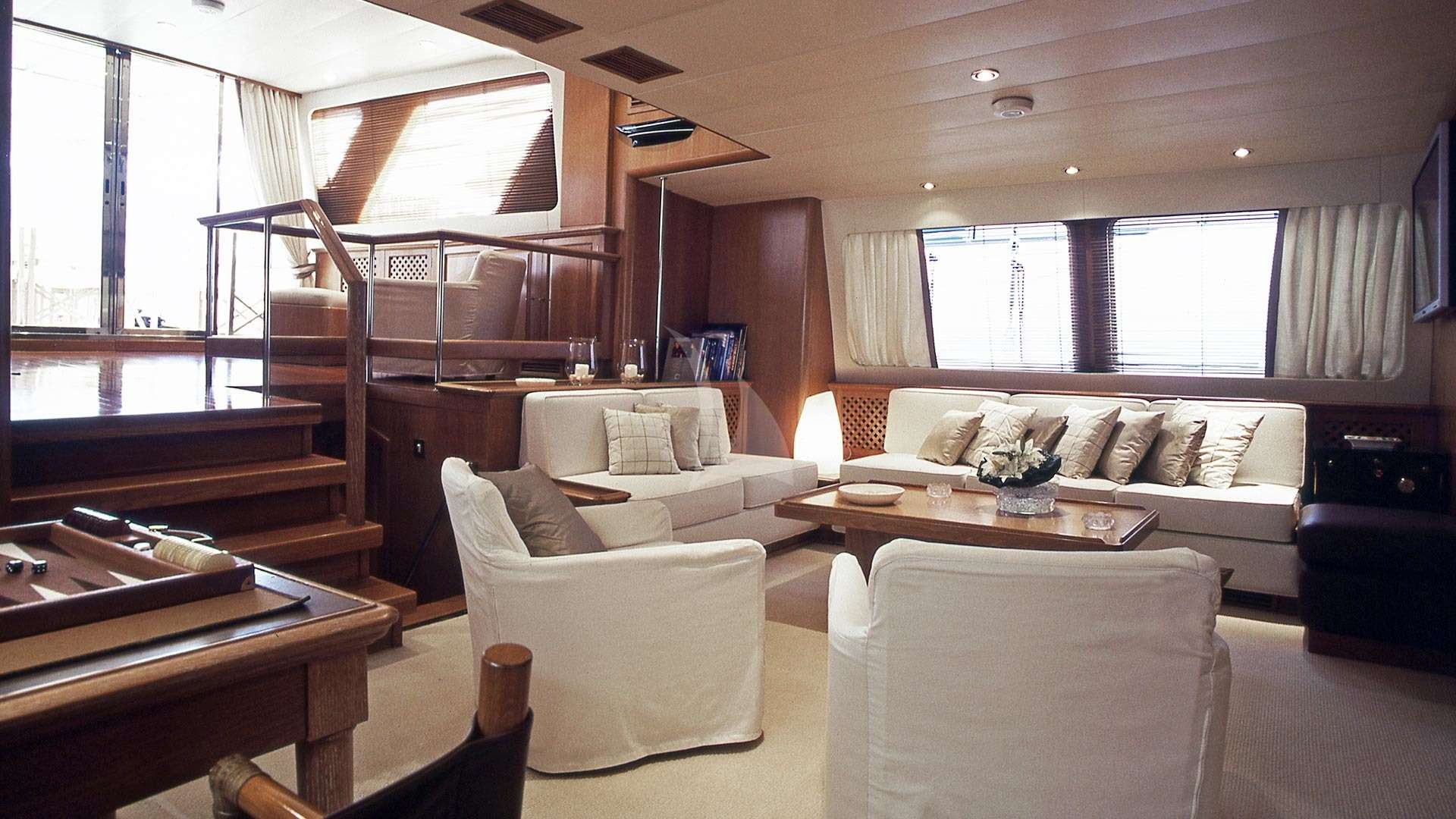 yacht-145356