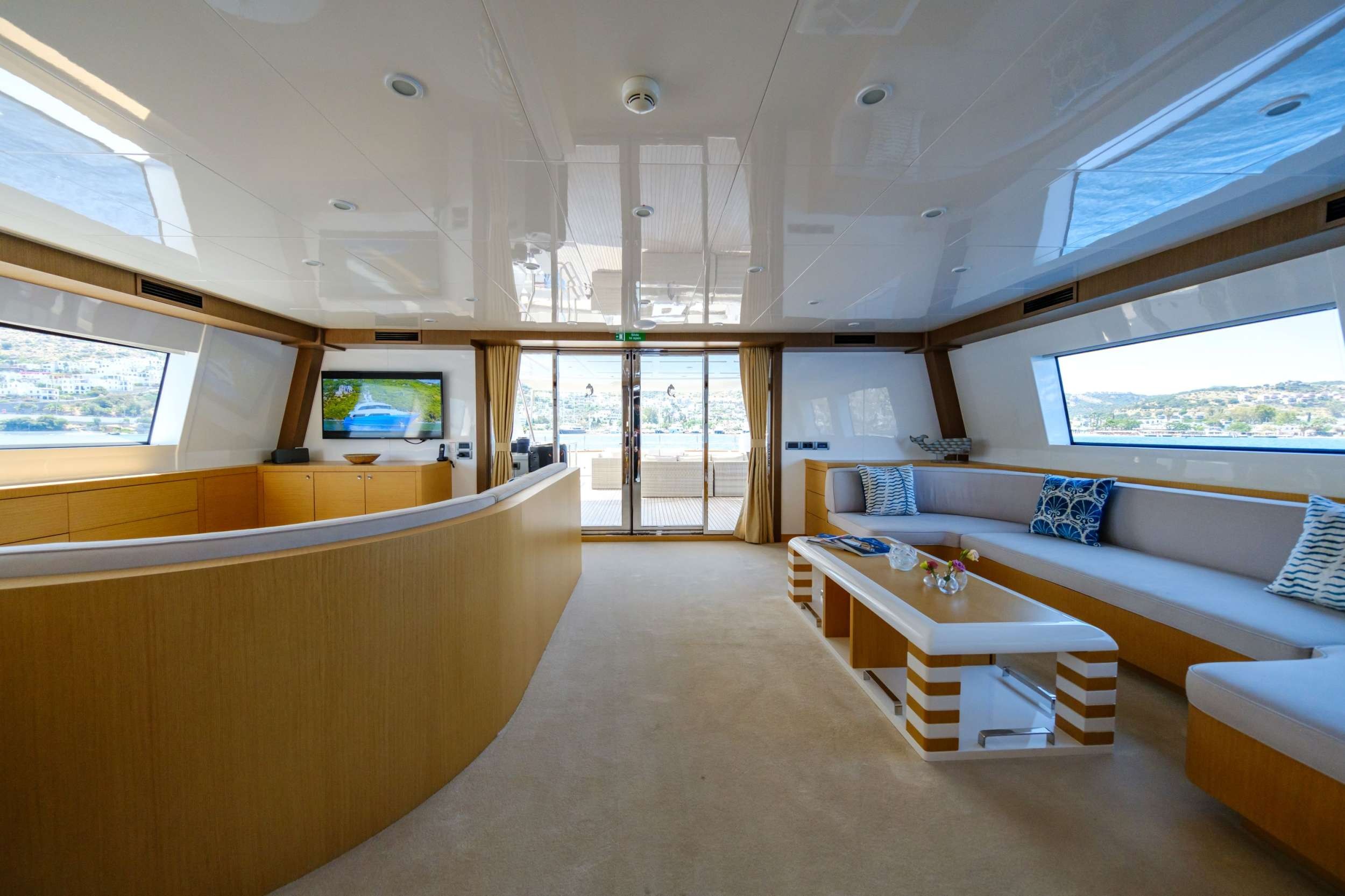 yacht-148139
