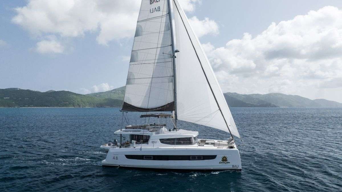 yacht-158413