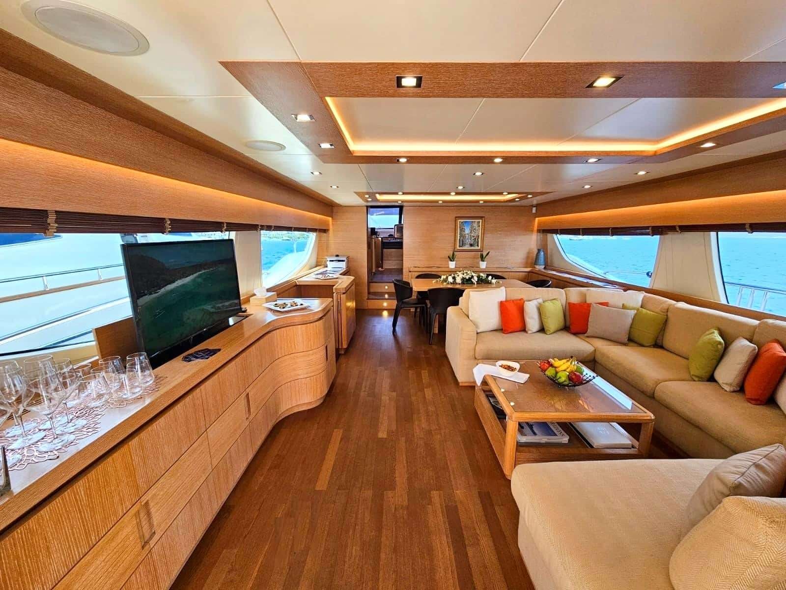 yacht-108246