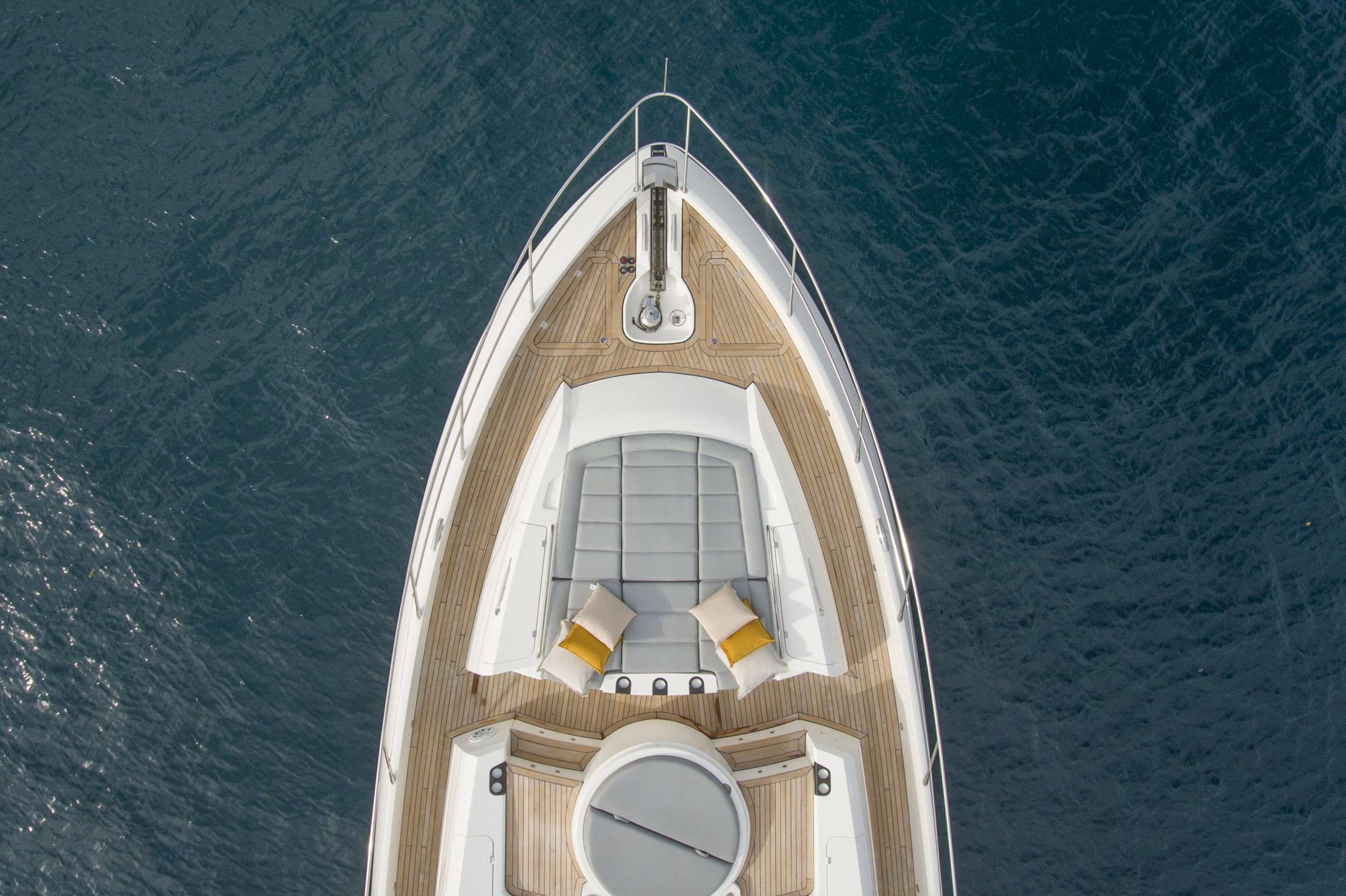 yacht-110607