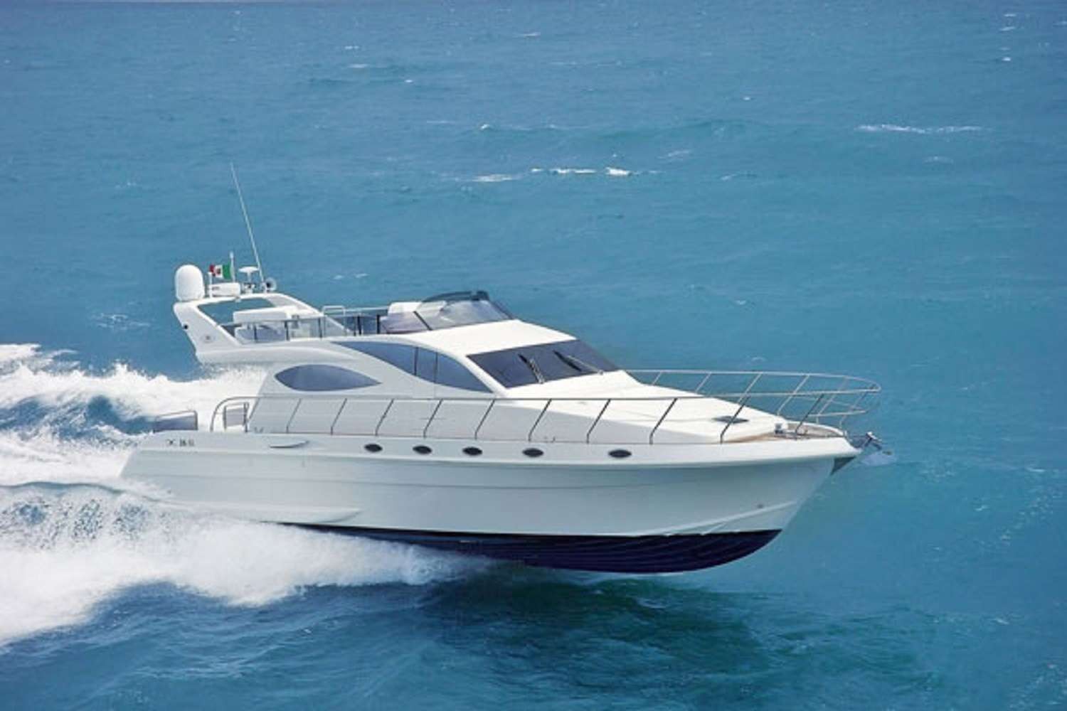 yacht-111396