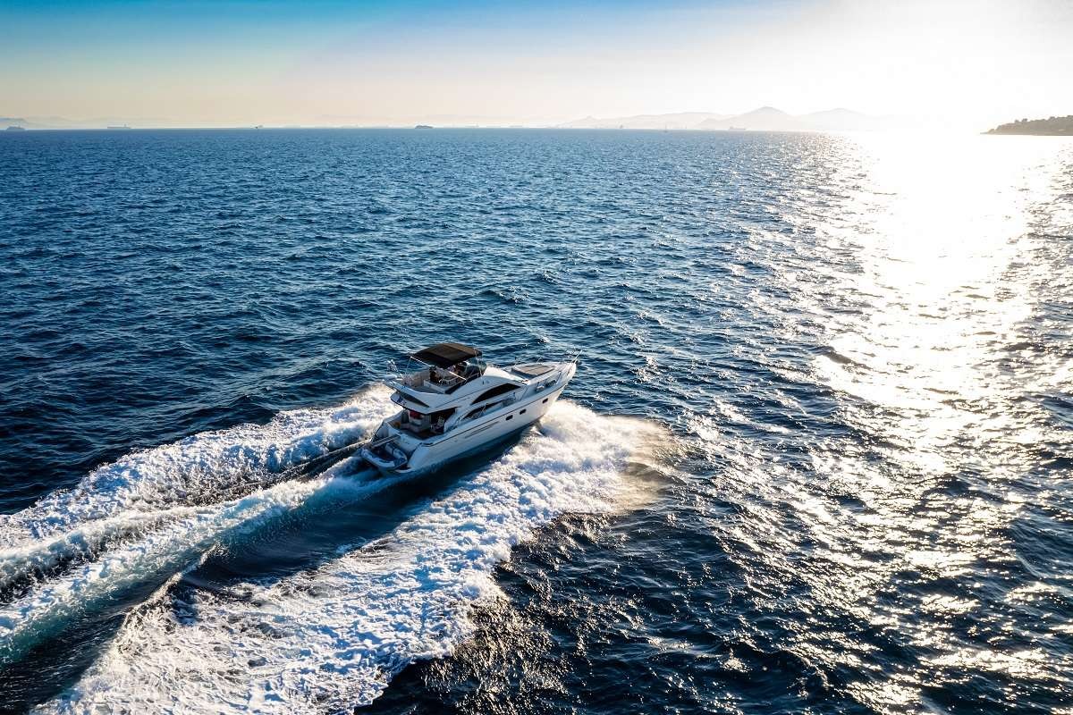 yacht-149790