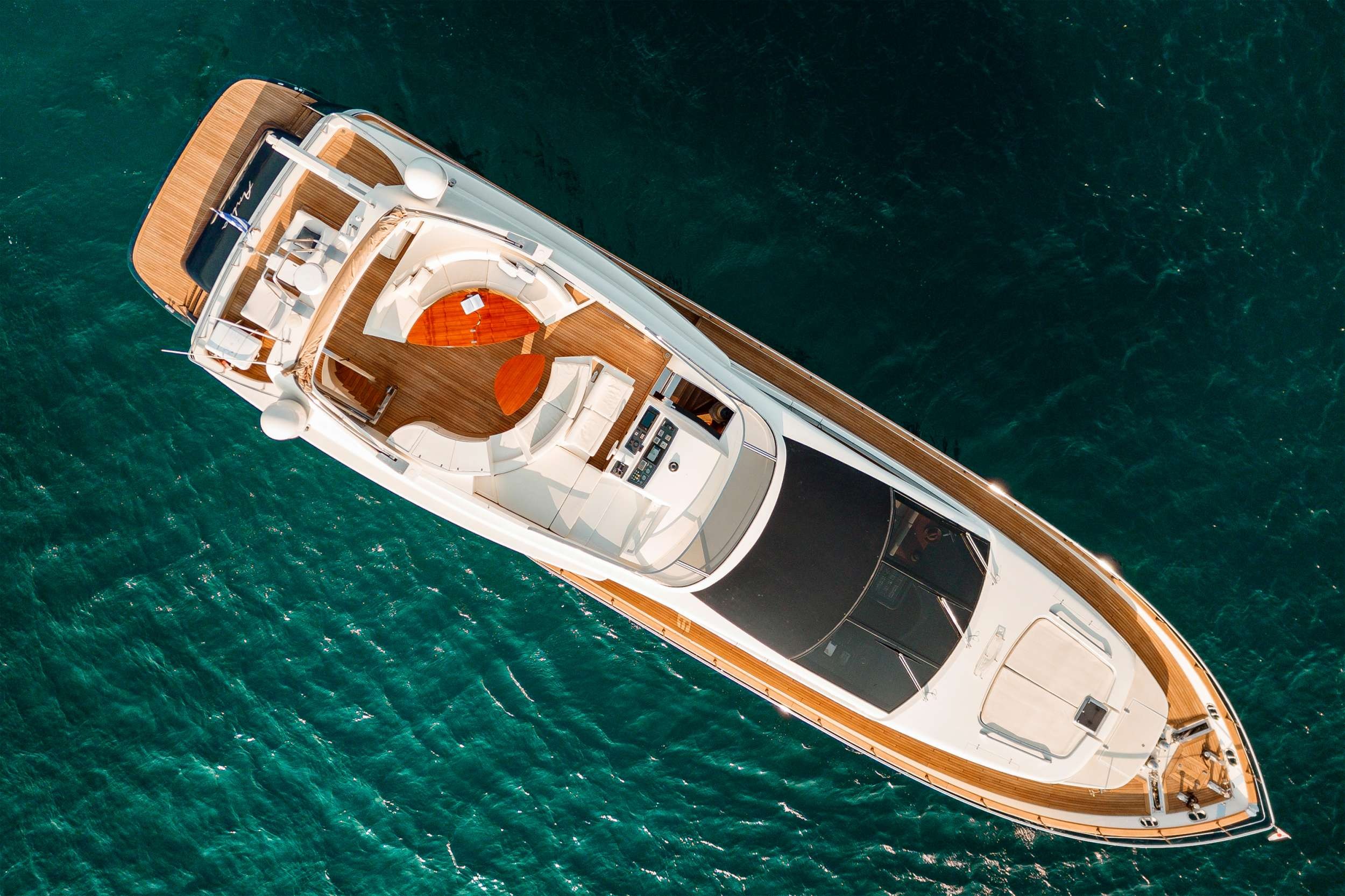 yacht-128019