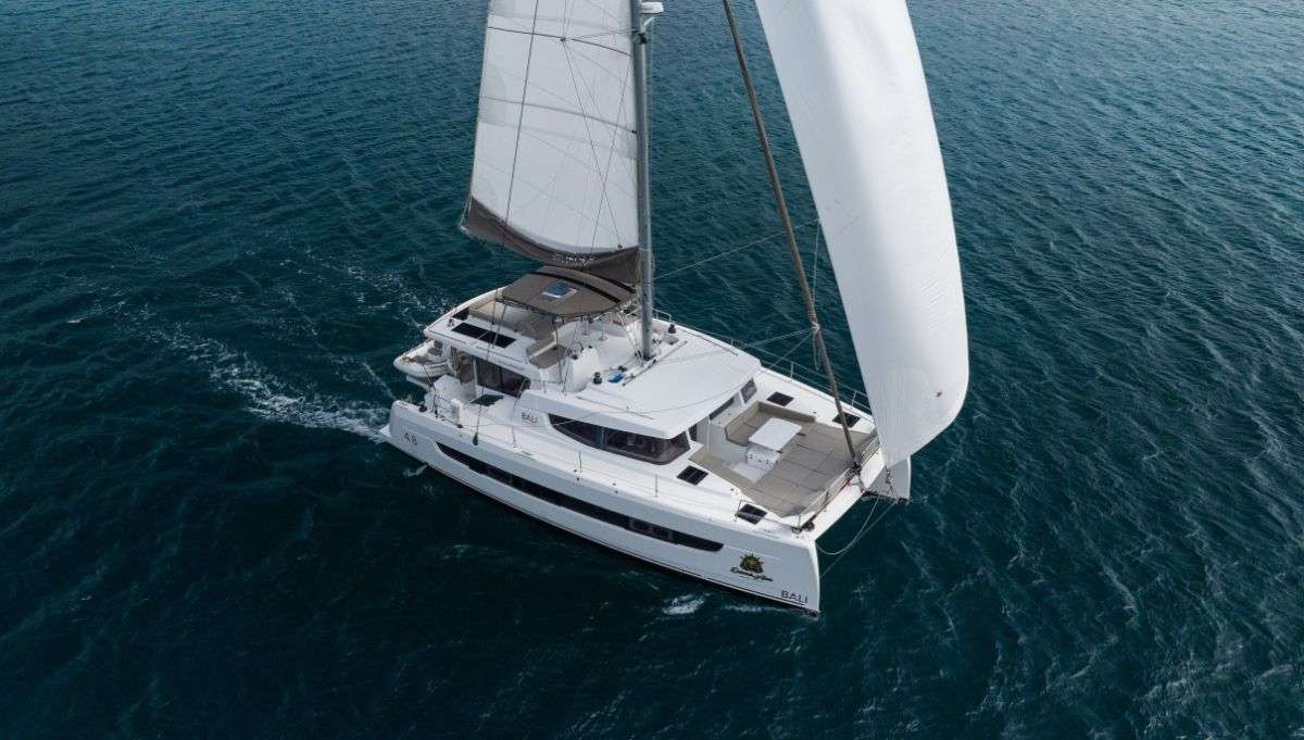 yacht-135430