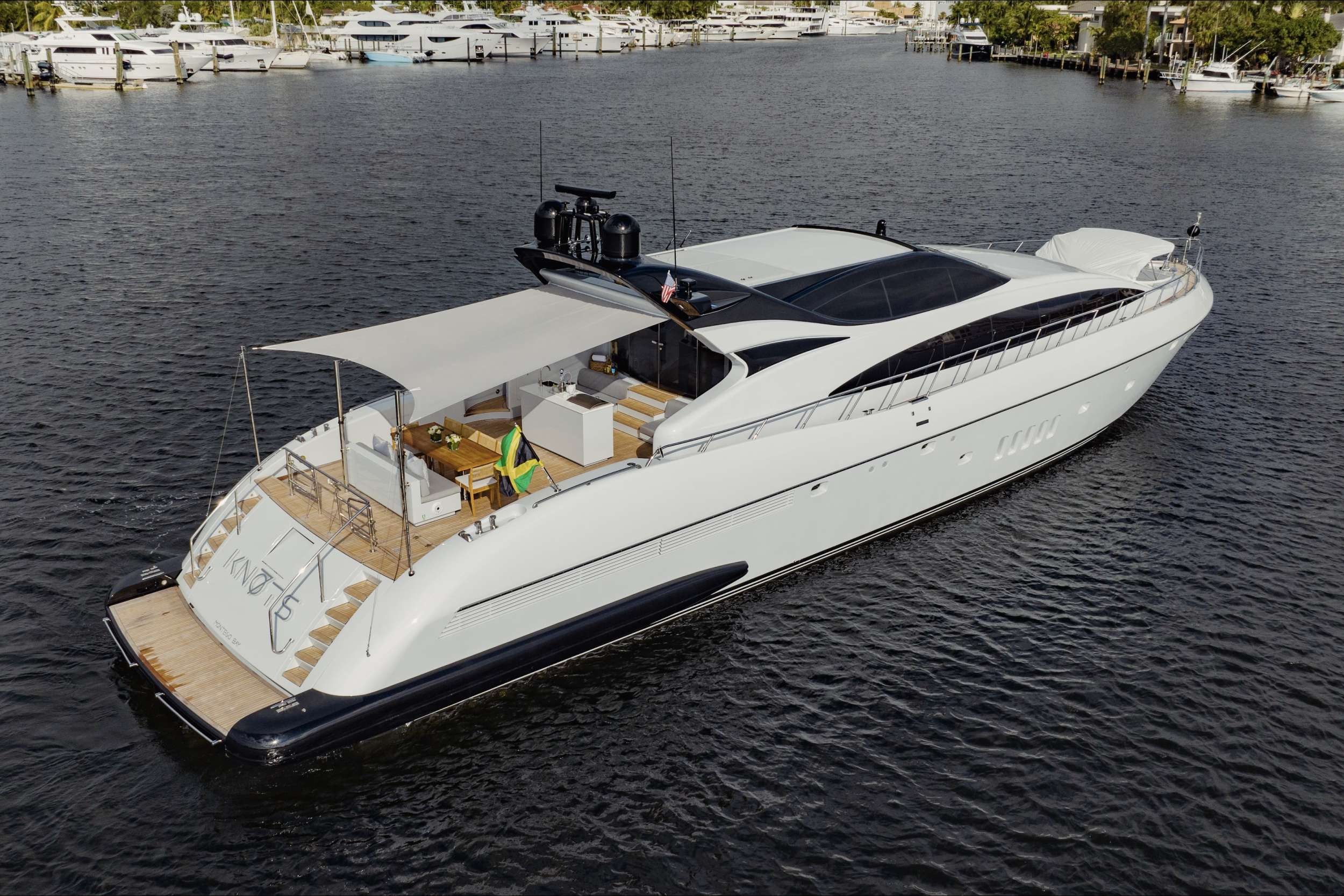 yacht-145053