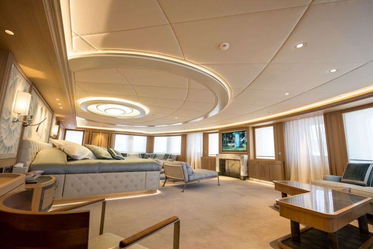 yacht-150405