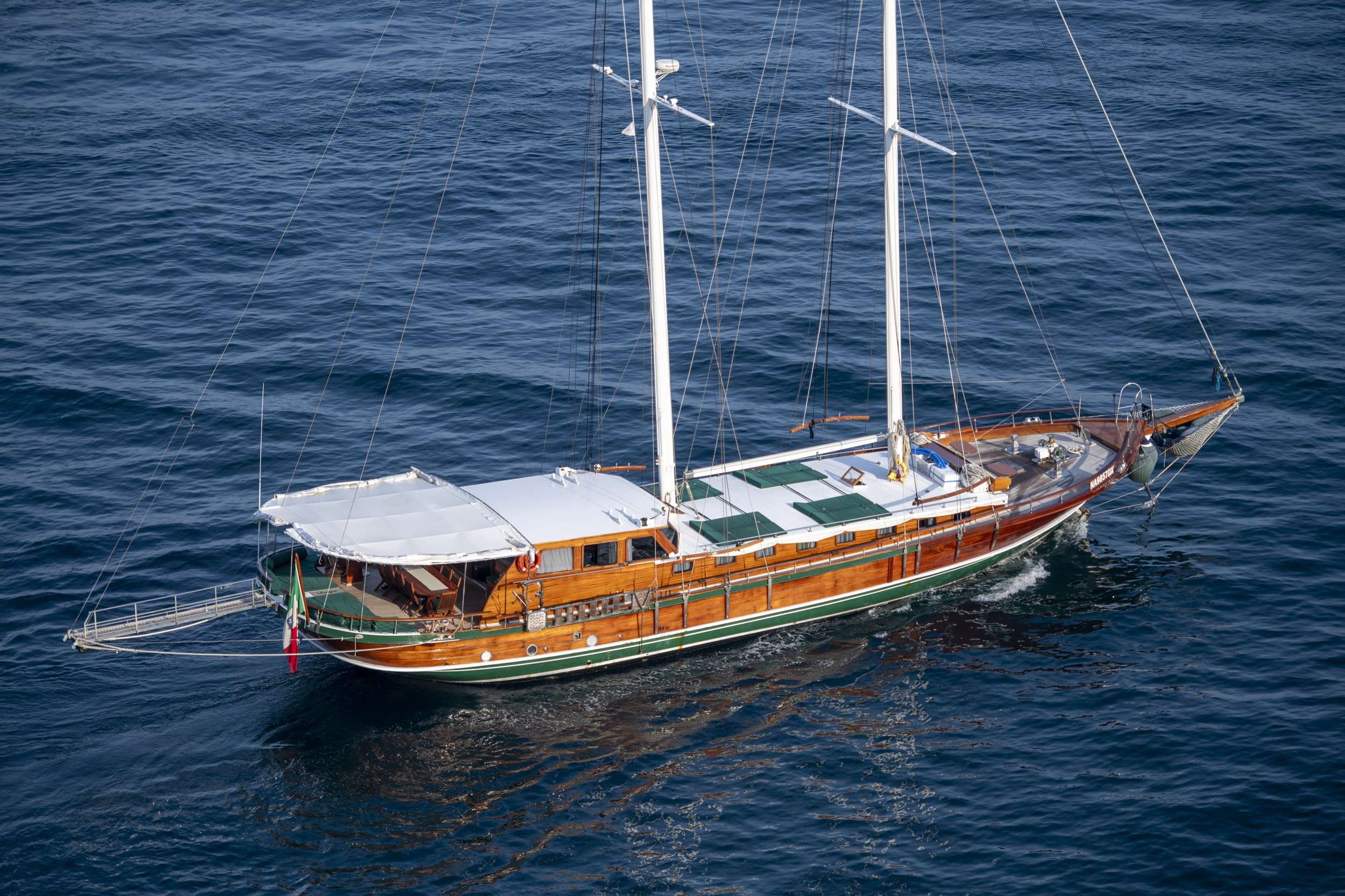 yacht-157968