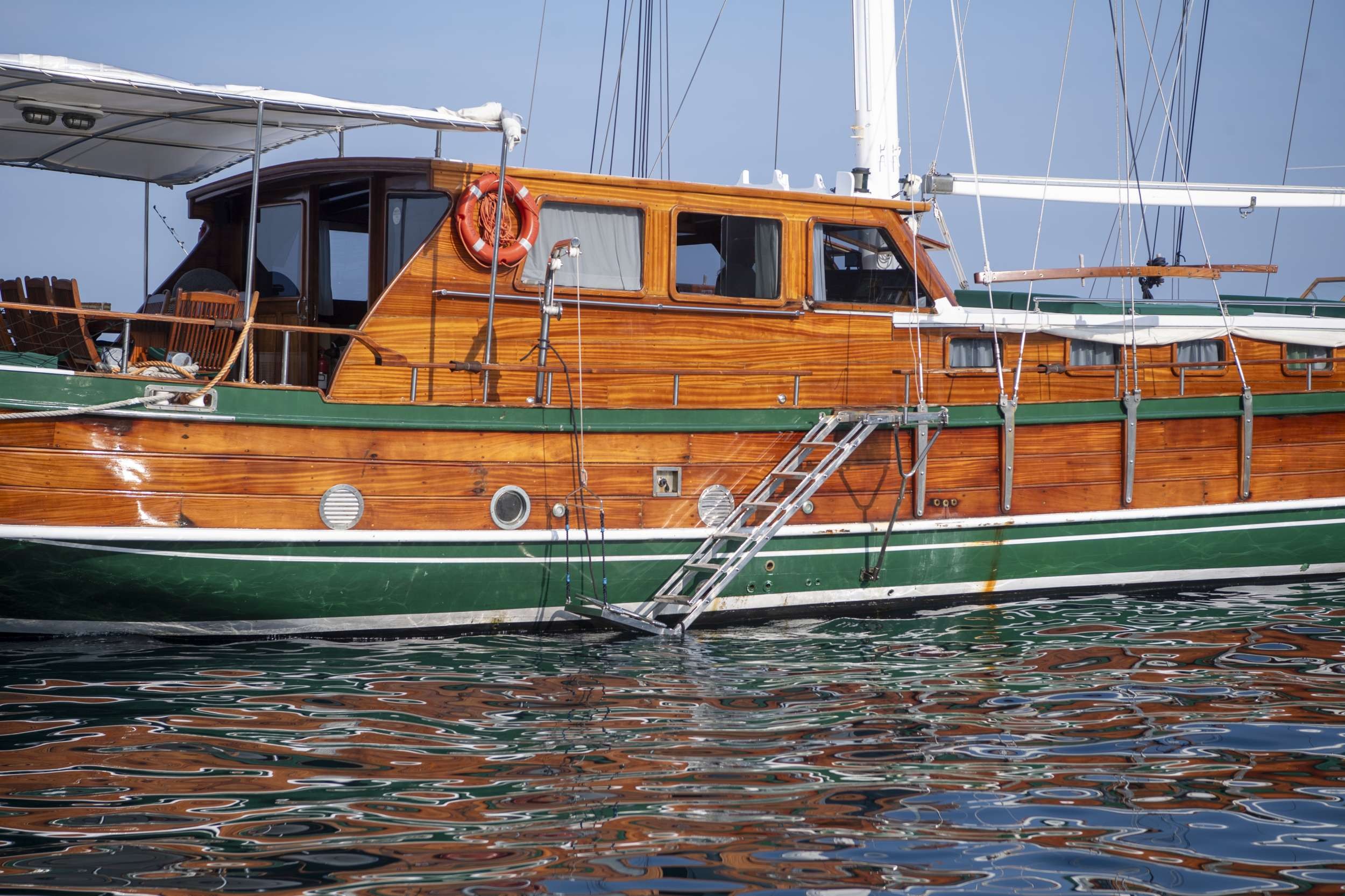 yacht-157977